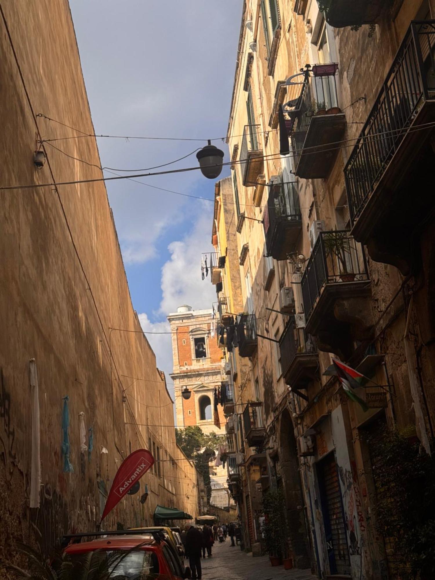 Lo Specchio Dei Papiri Bed & Breakfast Napoli Bagian luar foto