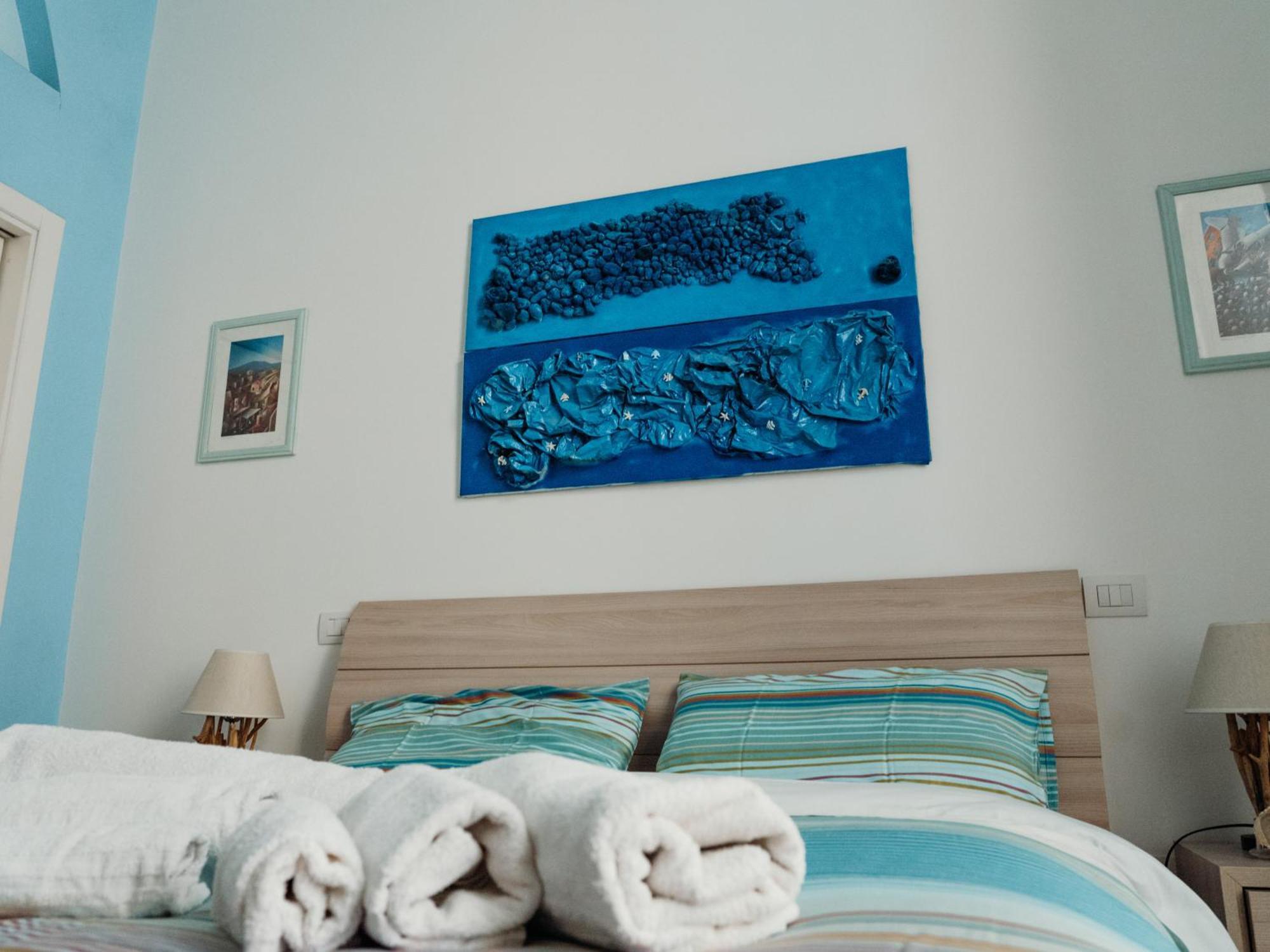 Lo Specchio Dei Papiri Bed & Breakfast Napoli Bagian luar foto