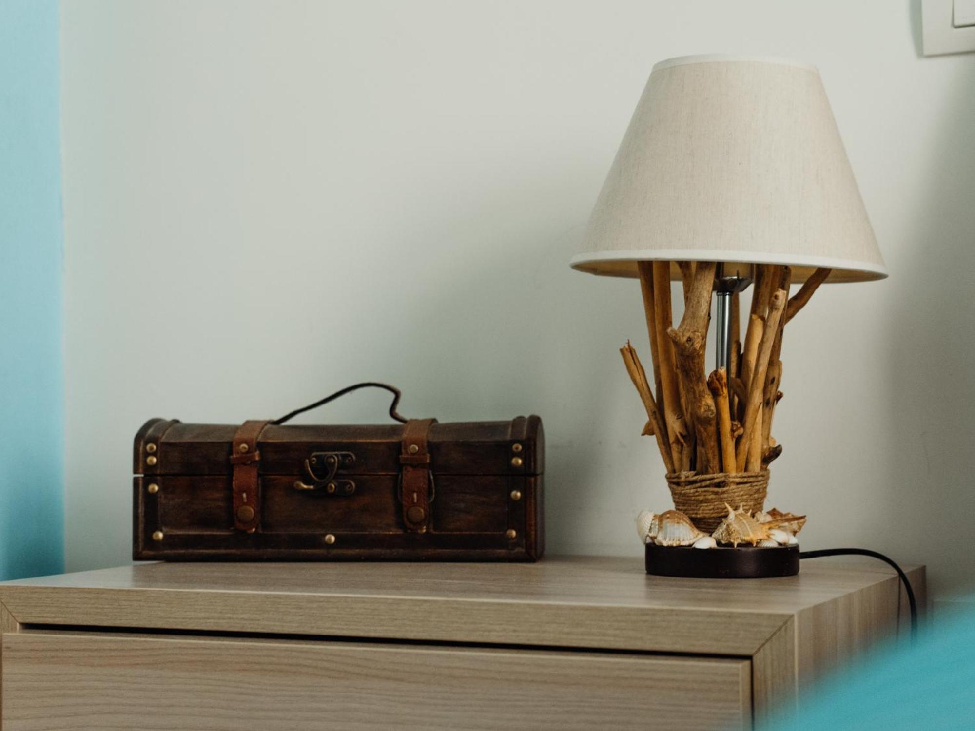 Lo Specchio Dei Papiri Bed & Breakfast Napoli Bagian luar foto